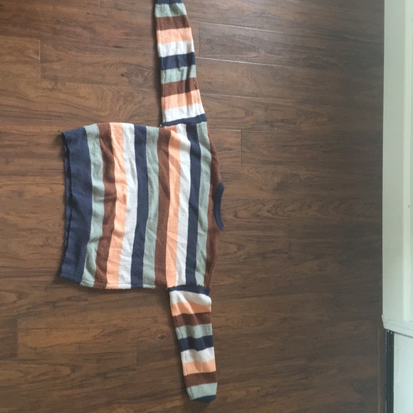 Colorful striped sweater - Picture 3 of 3